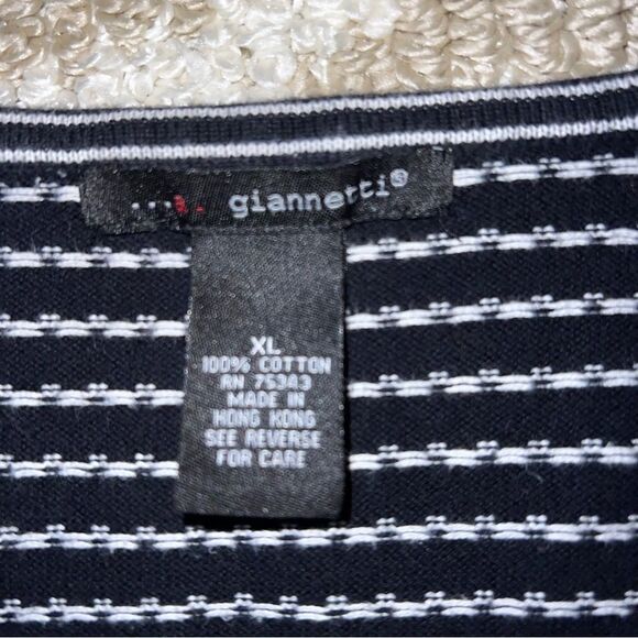 giannetti shirt XL  - Picture 4 of 5